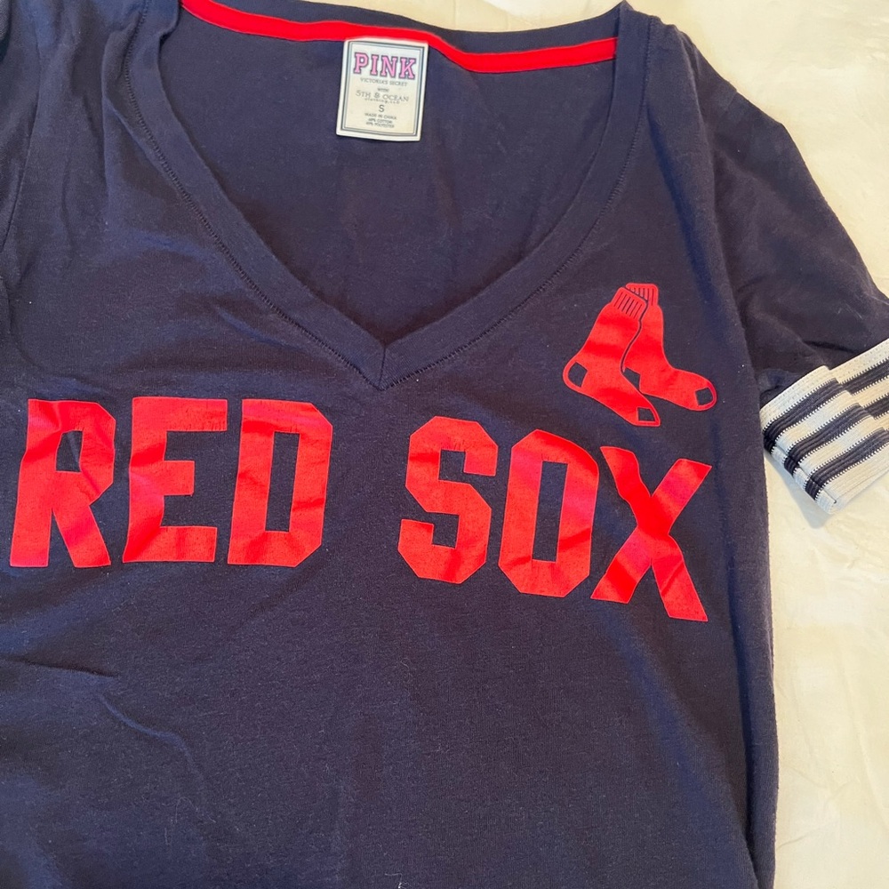 PINK Victoria's Secret Navy and Red V-Neck Tee